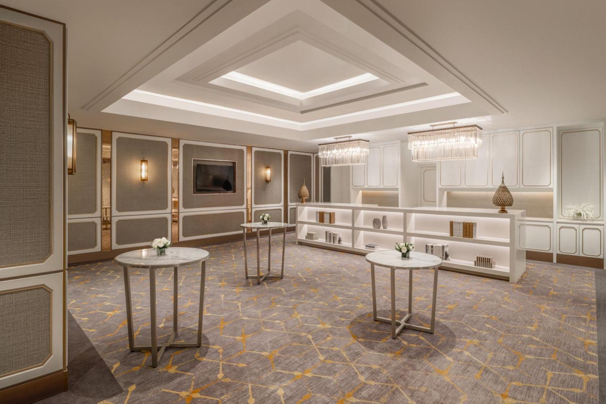 The Athenee Hotel, A Luxury Collection Hotel, 5* Bangkok