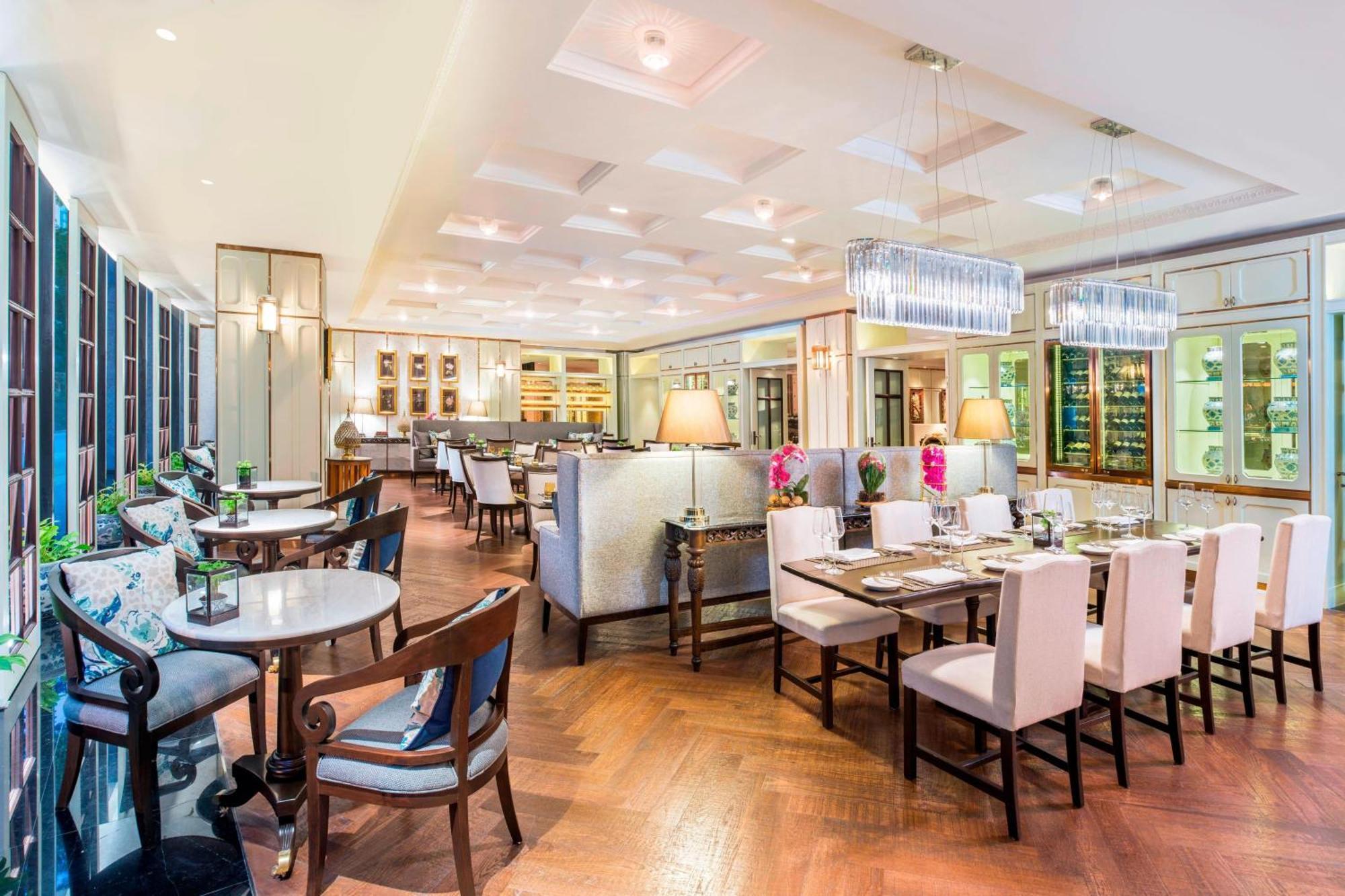 Отель The Athenee Hotel, A Luxury Collection Hotel, 5*